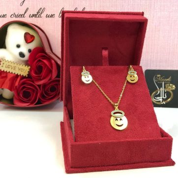 گردنبند ایموجی