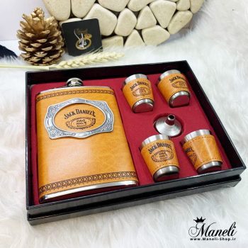 بطری و شات جک دنیلز