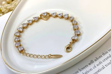 دستبند نگین دار ژوپینگ 1401001