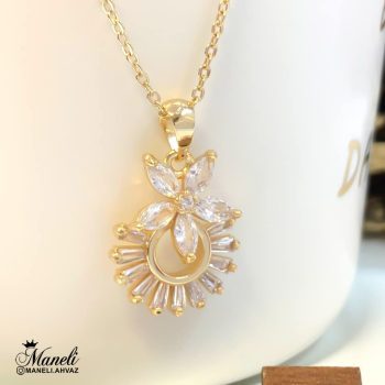 گردنبند رنگ ثابت طرح گل