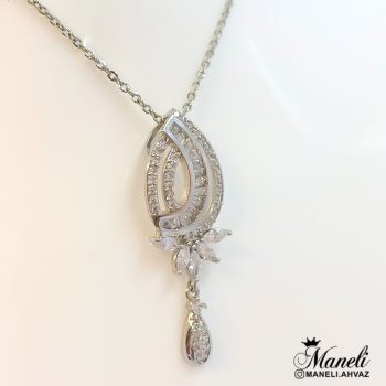 گردنبند مجلسی