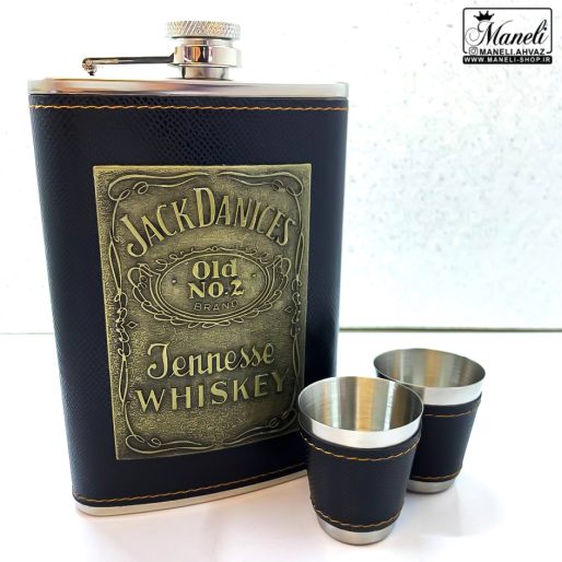 ست بطری و شات روکش چرم مشکی هدیه ای