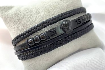 دستبند ورساچه چرم اسپرت