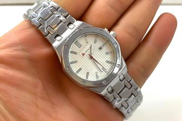 ساعت زنانه cureen طرح ای پی