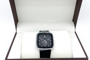 ساعت صفحه مربعی اسکمی