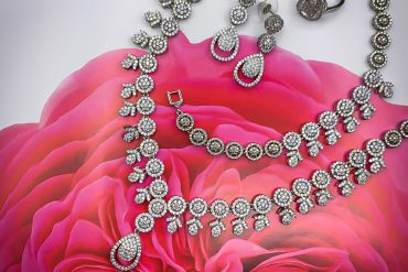 سرویس مجلسی عروس رنگ ثابت