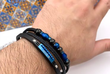 دستبند چرم با پلاک آبی کاربنی برند Rolex سه ردیفه