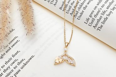 گردنبند دم ماهی استیل رنگ ثابت نگین دار