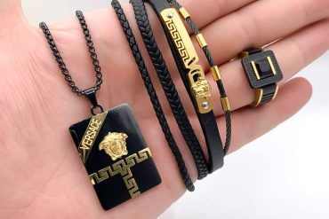 ست دستبند و انگشتر و گردنبند ورساچه