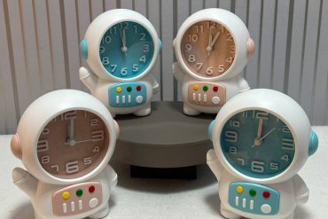 ساعت رومیزی اتاق کودک