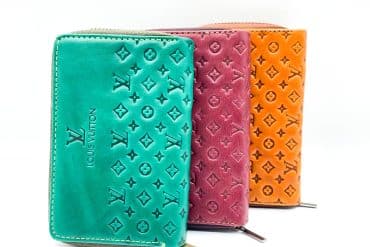 کیف جاکارتی زیپ دار چرم لویی ویتون - جادار و تنوع رنگ