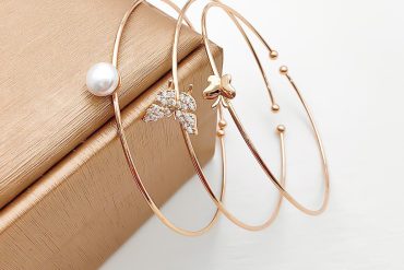 دستبند سه تایی مینیمال ژوپینگ | پروانه و مروارید | بنگل ظریف