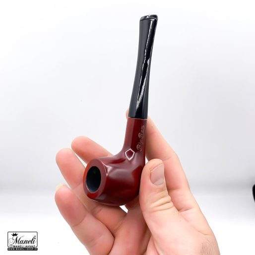 پیپ چوبی کوچک قهوه ای