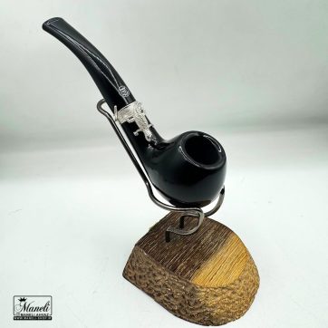 پیپ چوبی مشکی از برند Vauen با حلقه طرح آفتاب پرست