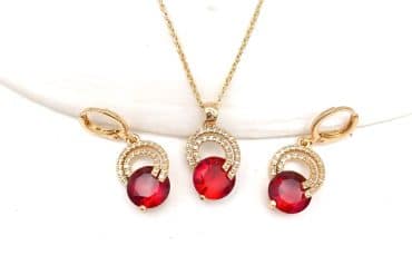 نیم ست نگین قرمز رنگ ثابت از برند YSX