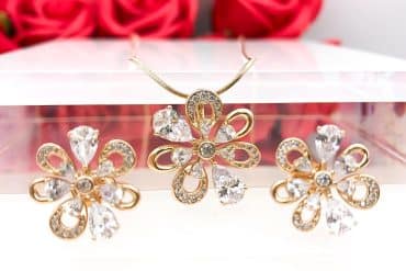 نیم ست زنانه طرح گل ژوپینگ - شیک، بادوام و ضدحساسیت