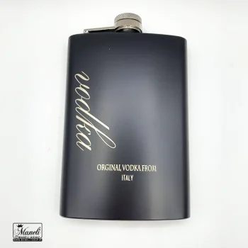 ست هیپ فلاسک و شات مشکی vodka