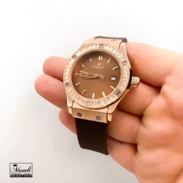 ساعت زنانه هابلوت نگین دار - قهوه ای
