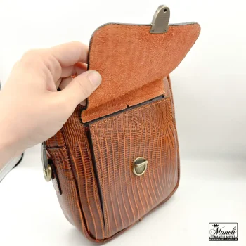 کیف رودوشی چرم طبیعی عسلی