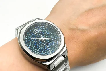 ساعت زنانه الگانس مدل رویال با صفحه ای متفاوت 14030445