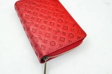 جاکارتی زیپ دار چرم طرح لویی ویتون | قرمز