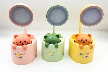 چراغ مطالعه LED عروسکی | شارژی | دارای مداد تراش 140304103