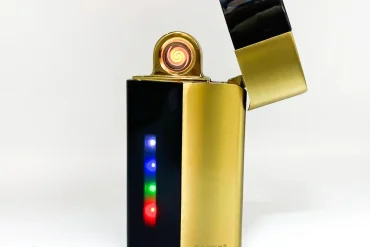 فندک المنتی شارژی ارزان قیمت لایتر 14030521