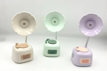 چراغ مطالعه کوچک و موزیکال | طرح گل 140304109