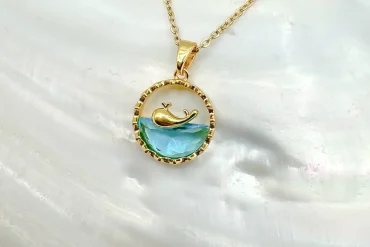 گردنبند نهنگ و دریا | رنگ ثابت | ارزان 14030542