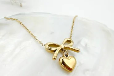 گردنبند مینیمال قلب و پاپیون استیل | طلایی 14030622