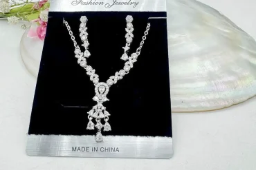 نیم ست مجلسی ظریف و زیبا نقره ای | رنگ ثابت | استیل 140305123