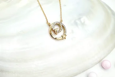 گردنبند با آویز ماه و ستاره ژوپینگ | ضدحساسیت 14030584