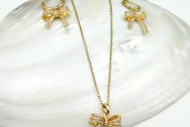 نیم ست پاپیون نگین دار