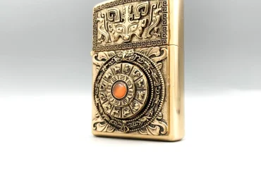 فندک بنزینی اسپینری طرح مایایی برند Chief | لوکس و لاکچری 14030714