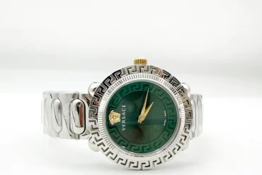 ساعت ورساچه زنانه نقره ای با صفحه سبز