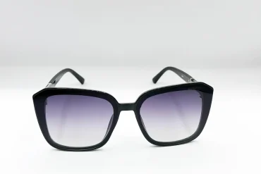 عینک زنانه فریم بزرگ Burberry | یو وی 400 | 14030885