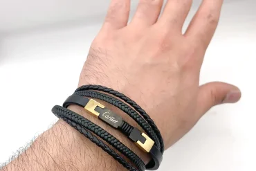 دستبند مردانه چرم استیل 5 ردیفه کارتیر | درجه یک | مشکی طلایی 14030809
