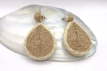 گوشواره کنفی اشکی میخی | طراحی خاص و شیک 14030874