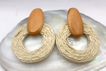 گوشواره کنفی میخی با پایه استیل