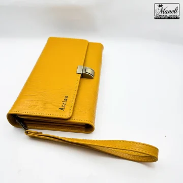 کیف دستی چرم طبیعی آرتینا – انتخابی شیک برای مردان و زنان | رنگ زرد و مشکی 14030930 - Image 6