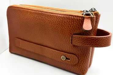 کیف دستی چرم طبیعی داپ کیت | رنگ عسلی: انتخابی شیک و کلاسیک 14030919