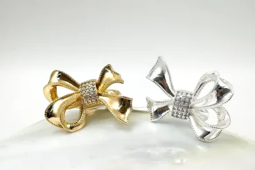 انگشتر پاپیون نگین دار - در دو رنگ طلایی و نقره‌ای 14031063