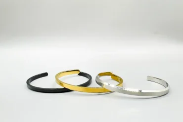 دستبند بنگل ساده و کلاسیک مردانه استیل | فری سایز 14031129