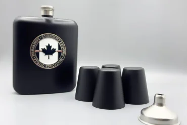 فلاسک و شات استیل مشکی مات ظرفیت 8oz | جعبه دار 14031102