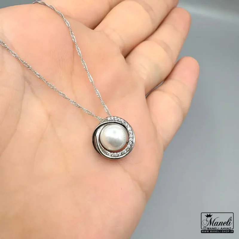 necklaces pearl