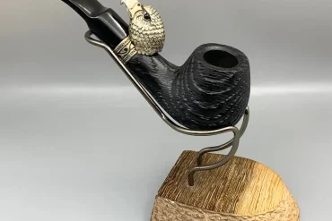 پیپ چوبی کاپیتان پلک مشکی با حلقه طرح عقاب 14031208