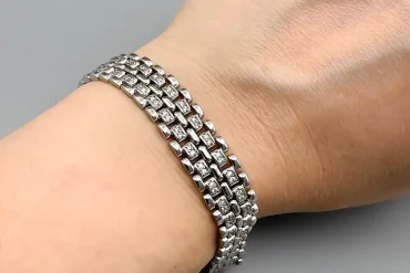 دستبند زنانه نقره ای پهن ژوپینگ xuping | ضدحساسیت 14031184