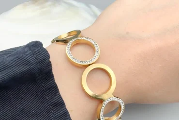 دستبند النگویی زنانه استیل قفل فنری | رنگ ثابت 14040115