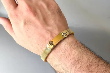 دستبند مردانه مدل بنگل حصیری رولکس | طلایی 14031246