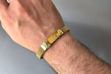 بنگل مردانه حصیری ورساچه رنگ طلایی - استیل 14031244